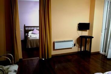 پانسیون Residencia Derby