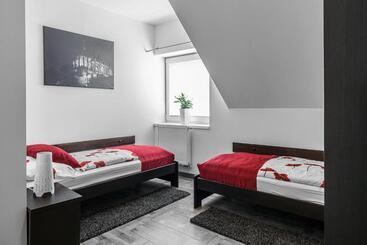 پانسیون Apartments Benešova 6