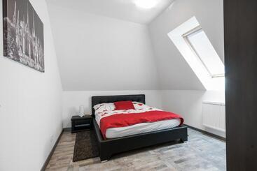 پانسیون Apartments Benešova 6