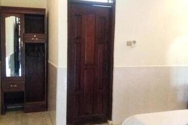 پانسیون Kembar Inn Padangbai