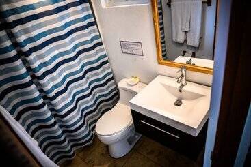 پانسیون Serenity Rincon Guesthouse