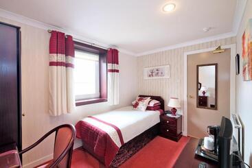 بنسيون The Jays Guest House