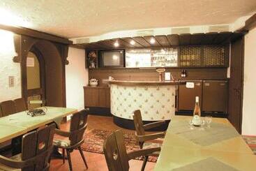 هاستل Gästehaus Elvia