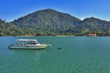 پانسیون Casuarina@pangkor