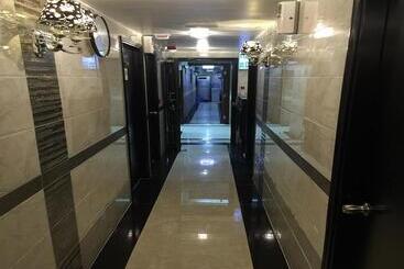 پانسیون Skyview Hostel