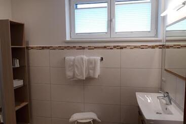 هاستل Gasthaus Brandlwirt