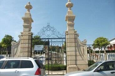 تختخواب و صبحانه Casa Dos Bordados