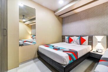 Fabhotel Grand Heritage   Nr Bkc