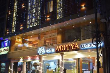 ホテル Aditya Residency
