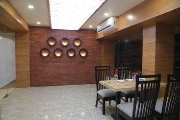 ホテル Aditya Residency