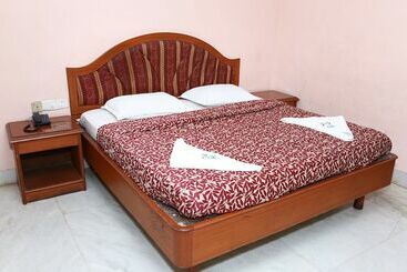 هتل Chitra Lodge