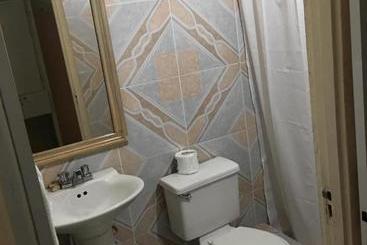 هتل Sunset Inn Apartment