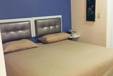 هتل Sunset Inn Apartment