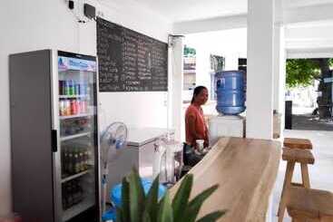 هاستل Gili Pirates Dive & Bnb