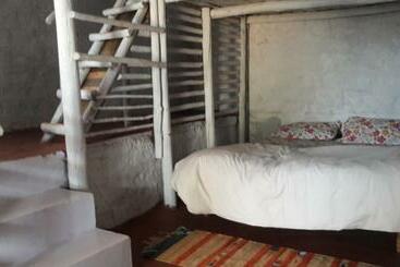 هتل Adhiti Farm Stay