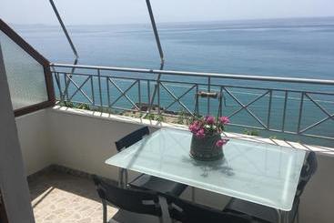 פנסיון Qeparo Antonio Rooms