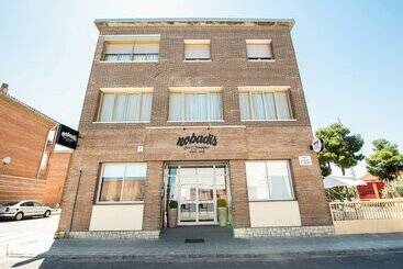 Hostal Nobadis - Cervera