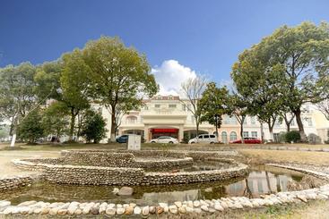 هتل Qingfeng Garden
