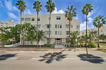 هتل Trouvail Miami Beach