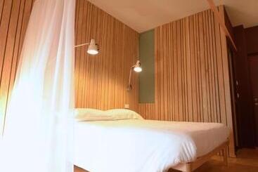 پانسیون Releven Guest House