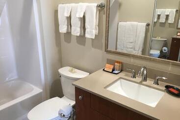 Aspen Suites Hotel Homer