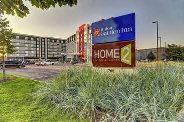 هتل Home2 Suites By Hilton Toronto Brampton