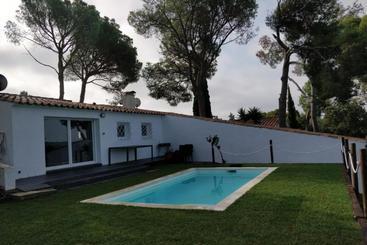 公寓式酒店  Cala Castell Suites