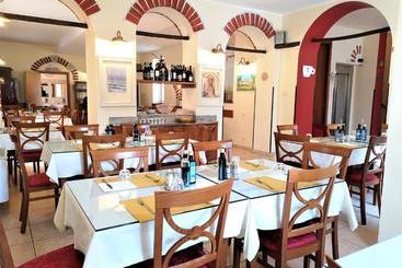 هاستل Antica Locanda Il Girasole
