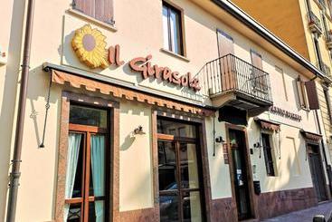 هاستل Antica Locanda Il Girasole
