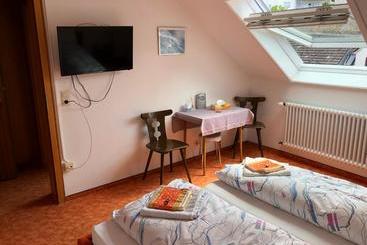هتل Gasthaus Blume