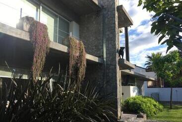 تختخواب و صبحانه Galería  Casa De Húespedes