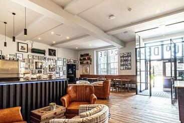 ユースホステル Code Pod – The Court  Edinburgh
