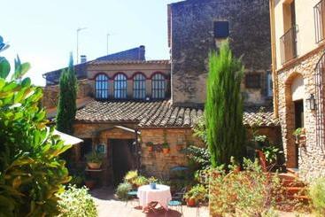 Hostal La Riera De Peratallada - Peratallada