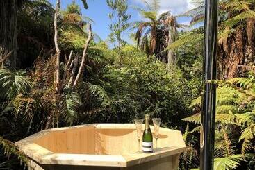 مُتل Goldfield Suites