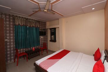 Oyo 29742 Hotel Seva & Restaurant