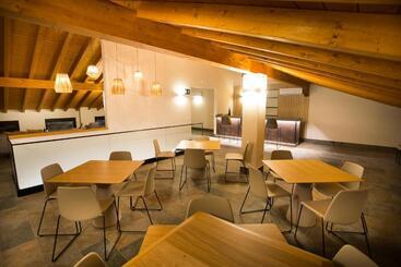 Villa Lucerna Sports & Hotel Resort