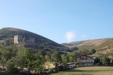 הוסטל Posada Rural La Sosiega