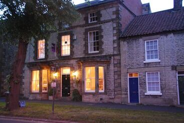 پانسیون Cawthorne House