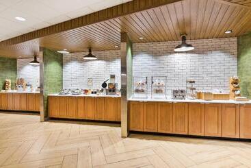 Отель Fairfield Inn & Suites By Marriott Goshen