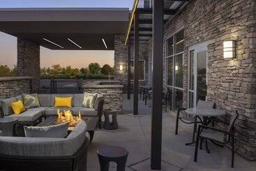 هتل Springhill Suites By Marriott Loveland Fort Collins/windsor
