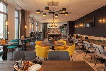 هتل Holiday Inn   The Niu, Fender Amsterdam
