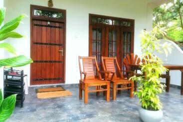 پانسیون The Cattleya Guest House Sigiriya