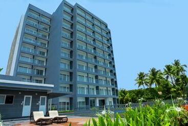 Kent Baywatch Suites