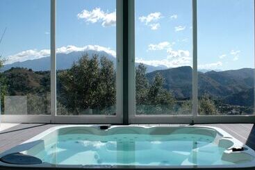 تختخواب و صبحانه Jingtu Wellness & Spa Resort