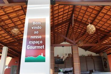 هتل Encosta Do Horto