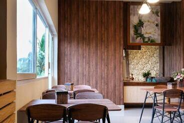 هتل Jepun Guest House