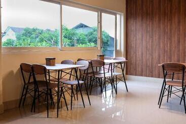 هتل Jepun Guest House