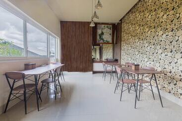 هتل Jepun Guest House
