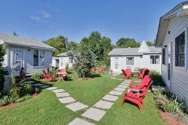 Oakwood Motel - Gravenhurst