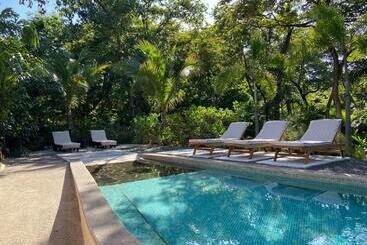 تختخواب و صبحانه Villas Kalei